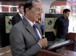 Reconocimiento-a-rector-departamento-de-idionas-udenar-periodico