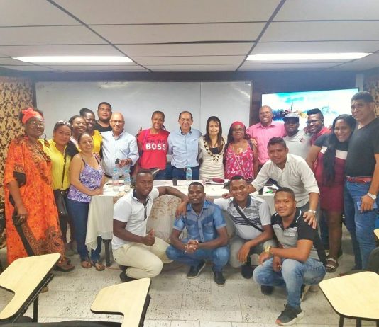 https://periodico.udenar.edu.co/wp-content/uploads/2019/08/reunión-señor-rector-con-comunidad-tumaco.jpeg